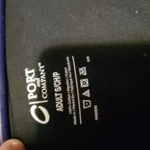 Port and company, small, black